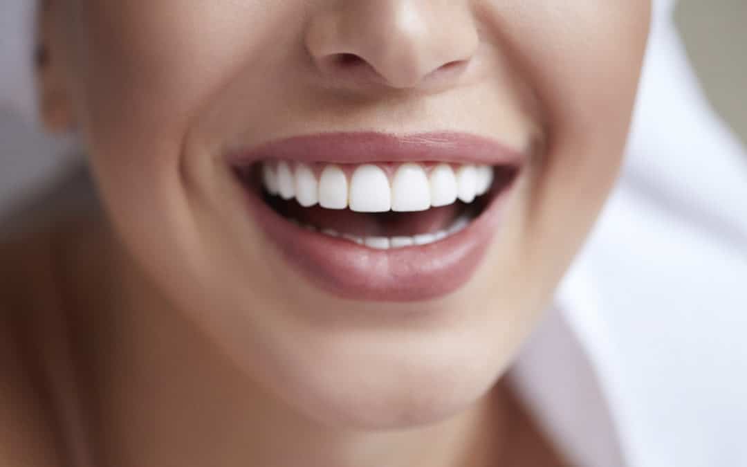 8 Daily Practices to Maintain Proper Gum Health